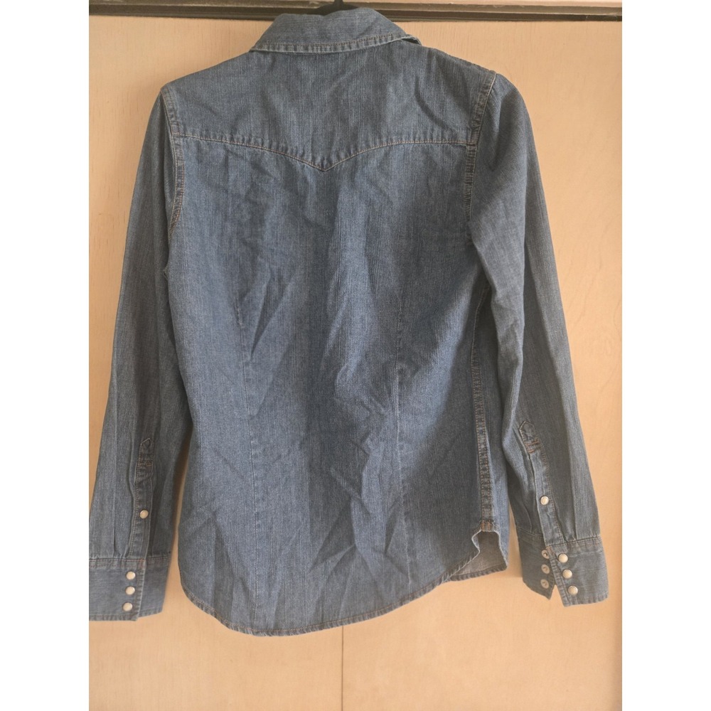 Levi's Womens Small Pearl Snap Western Shirt Blue Denim Chambray Cowgirl Pockets - Picture 4 of 8